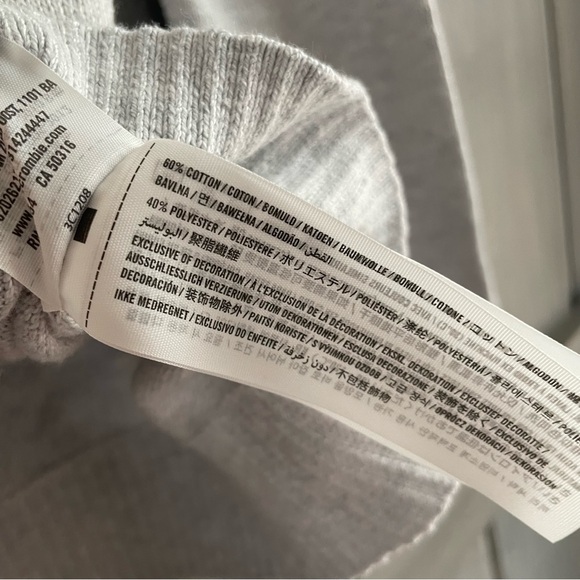 Hollister‎ Men’s Soft Knit Gray Turtle Neck Sweater Size L - Picture 4 of 6